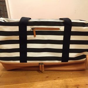 Weekend Bag with Shoe compartment